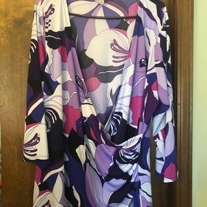 Plus size women’s top 1X